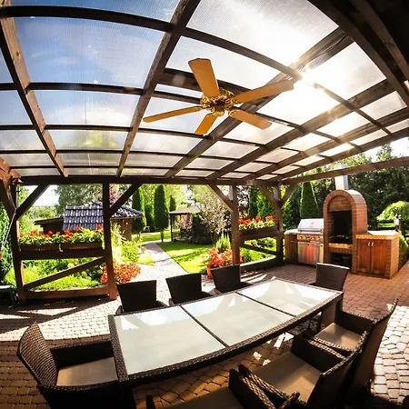 Holiday home Dom Natura